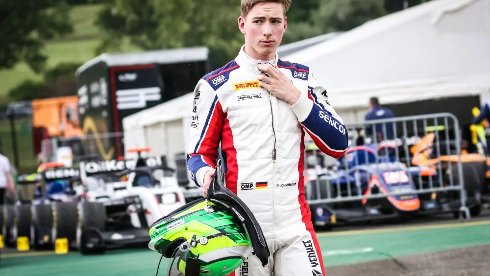 Schumacher súlyos sérüléseket szenvedett a horrorbalesetében