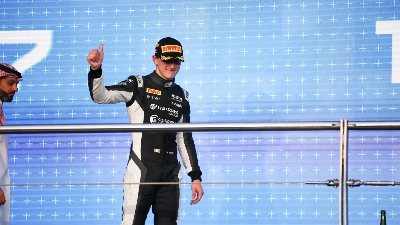 Újabb, a Red Bullnak nem kellő fiatal pilóta landolhat az Alpine-nál